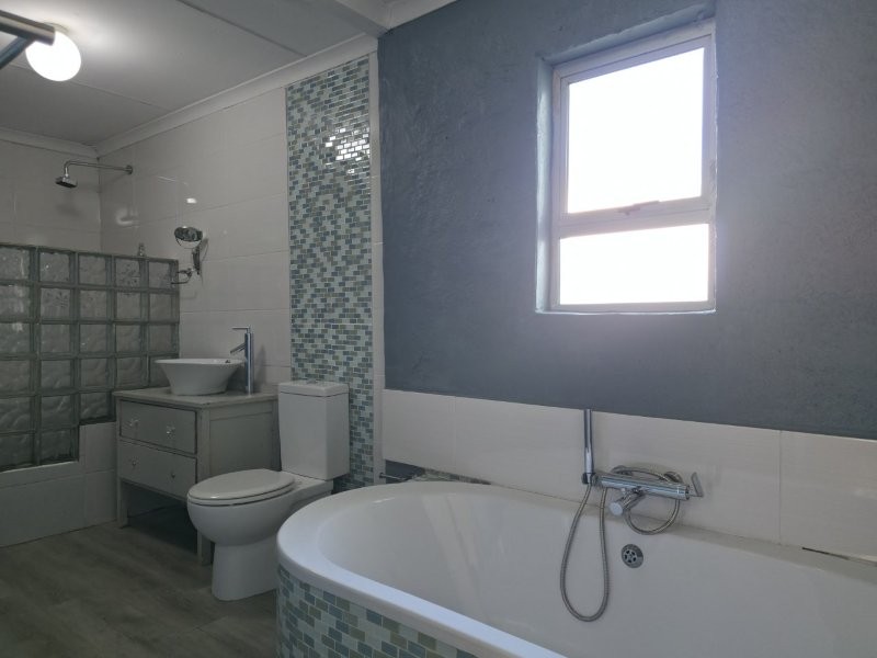 4 Bedroom Property for Sale in Aston Bay Eastern Cape